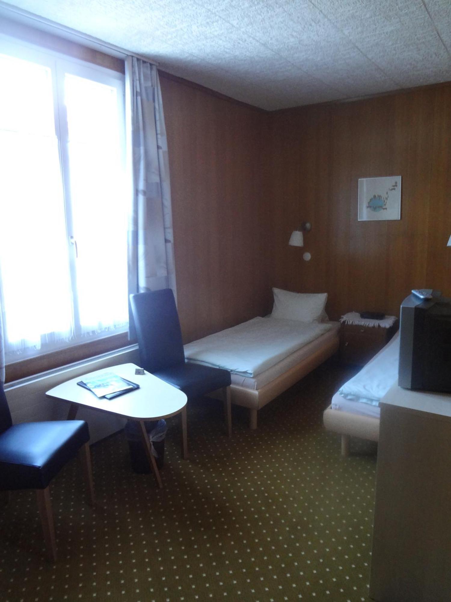 Bel-Air Eden Hotel Grindelwald Room photo